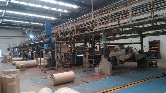 Высокоскоростная производственная линия Kraft бумажная делая машину 3200mm 150T/D